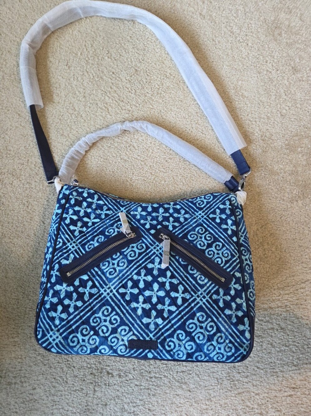 NWT Vera Bradley Vivian Hobo Bag- Cuban Tiles